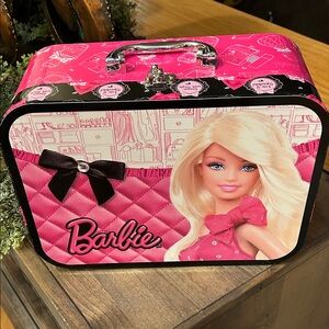 Barbie Hot Pink  Barbie Carry Case
